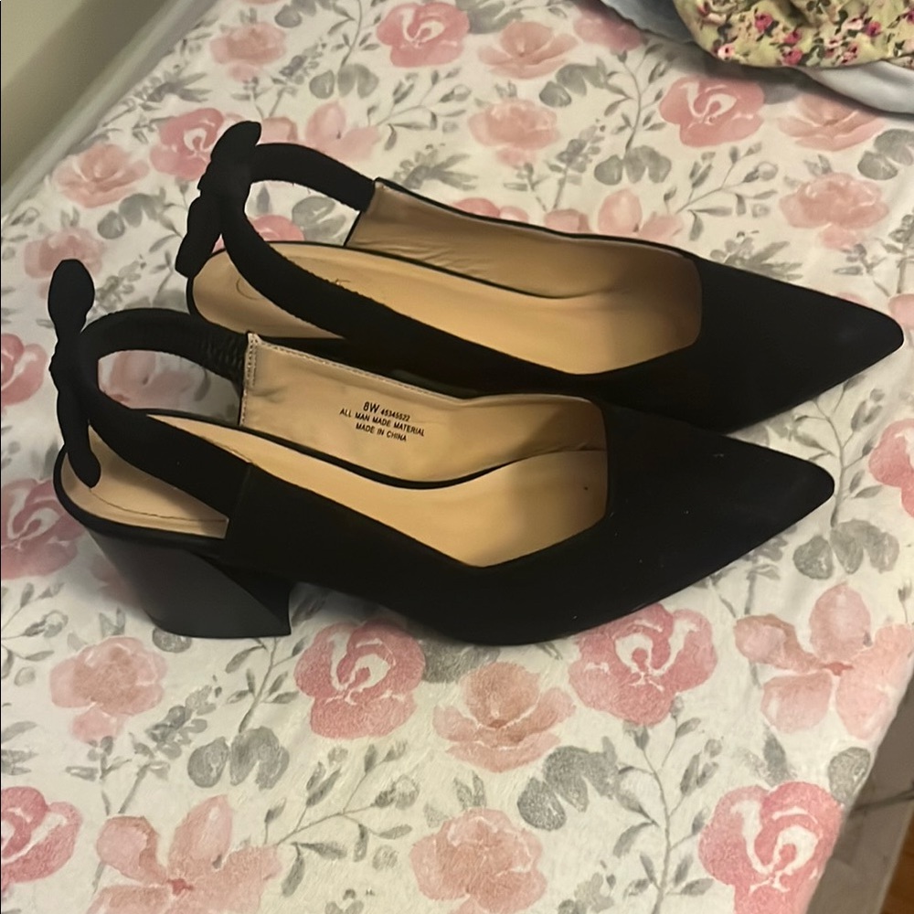 Cato Black Suede Slingback Heels 8 Wide